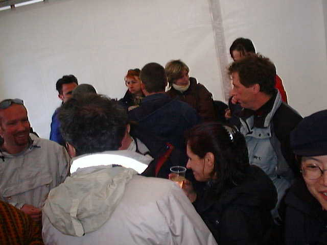 dimanche 8 Apéritif de clôture offert par le stand FFVL 9